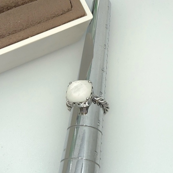 Pandora Mother of Pearl Ring - Picture 3 of 5